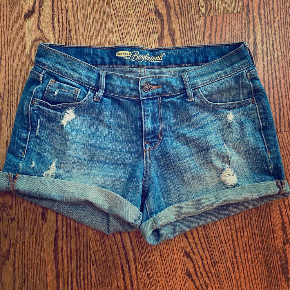 Boyfriend jean shorts